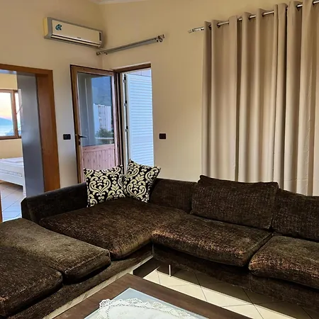 Roi Apartament Lägenhet Vlorë