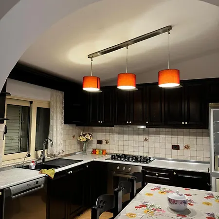 Roi Apartament Lägenhet